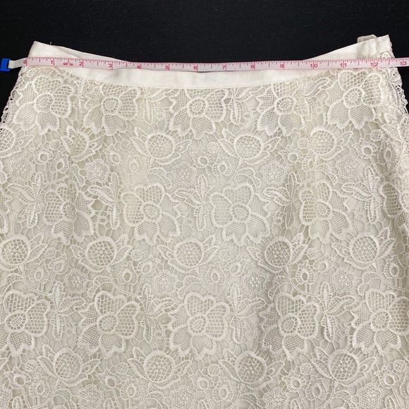 H&M Ladies White Lace Skirt - 4 - Picture 5 of 10